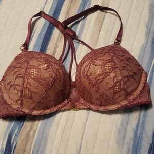 Victoria Secret Bombshell Underwire Bra in Mauve Lace 32B